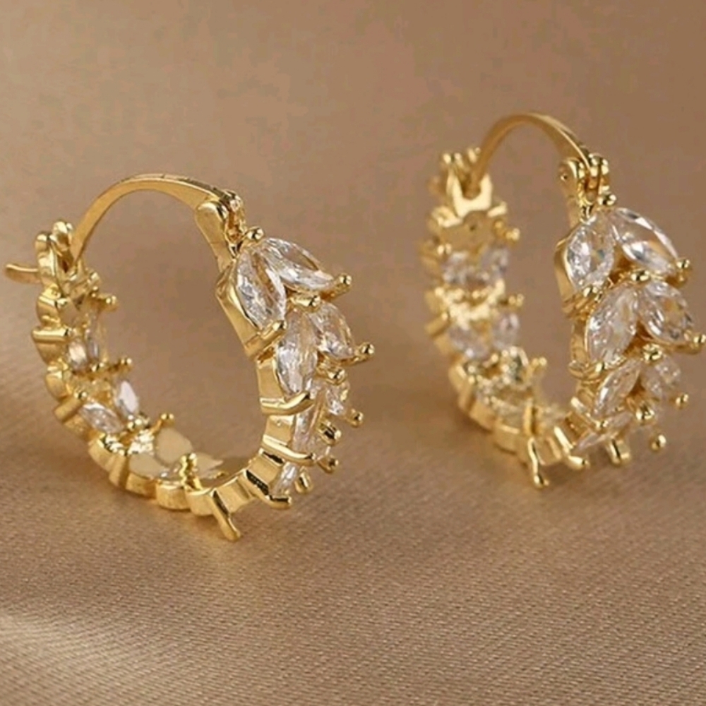 Rhinestone Leaves Hoop Earrings